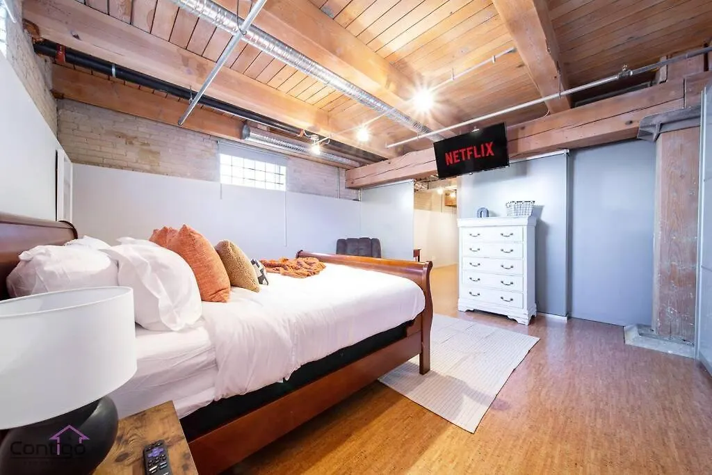Apartment Historic Jd Loft, Near Ice District, Rogers Place, Ug Parking Edmonton